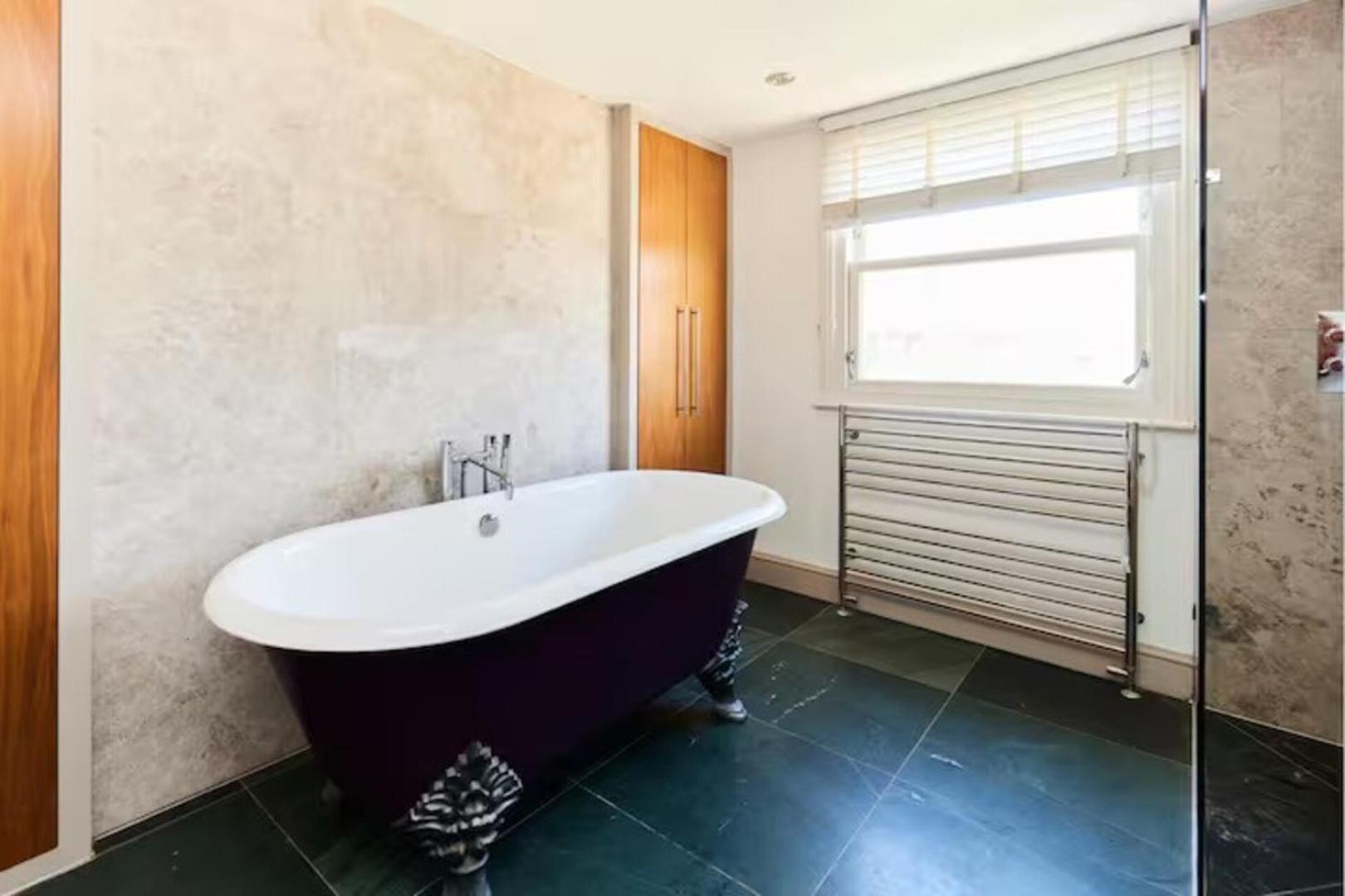 Appartement Stylish 3br With Private Patio In Maida Vale Londres